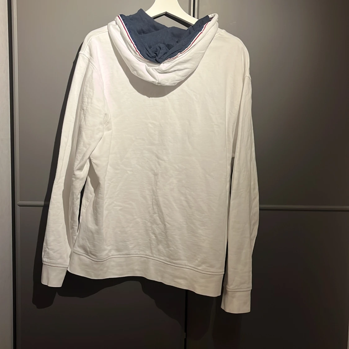 Vit hoodie från U.S. Polo Assn. - 90