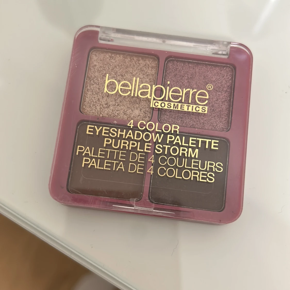 Ögonskuggspalett Purple Storm från Bellapierre