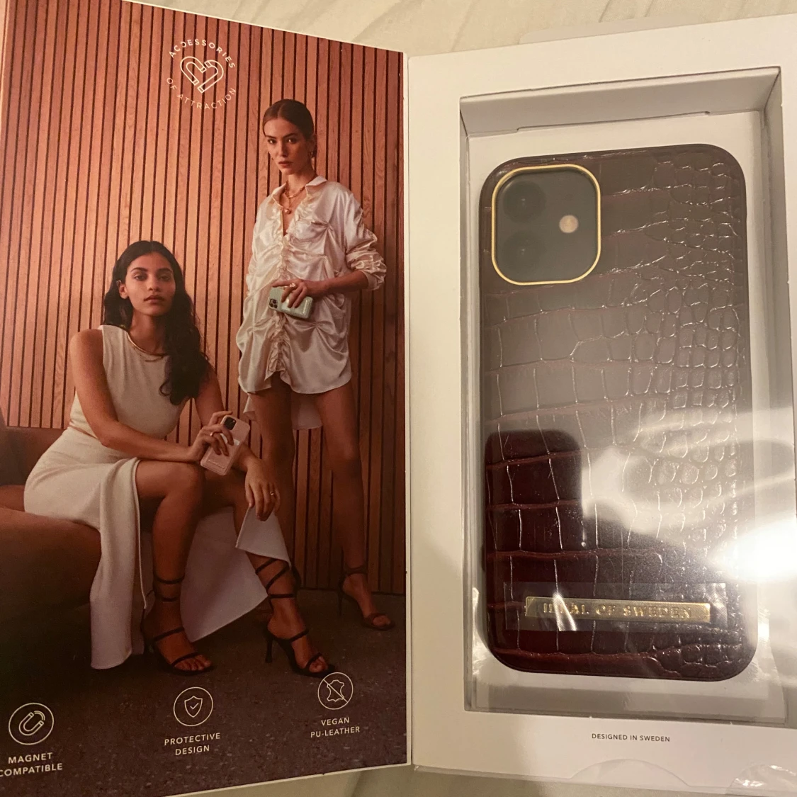 Brun mobilskal från Ideal of Sweden - 1