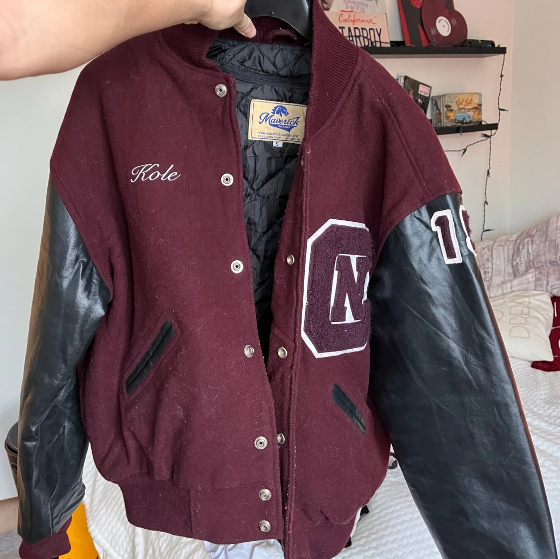 Vinröd och svart bomberjacka - 90