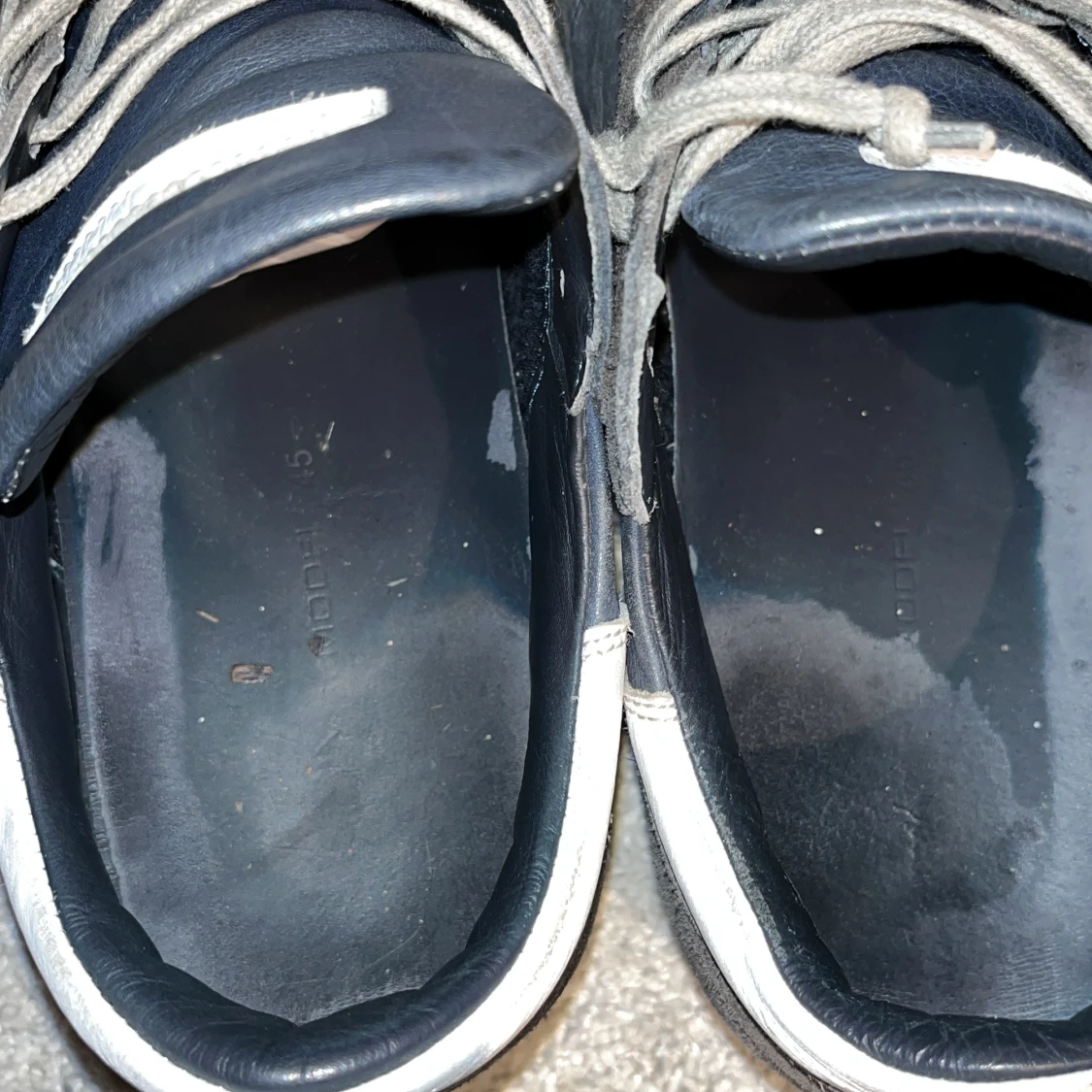 Grå och blå sneakers från Philippe Model - 4