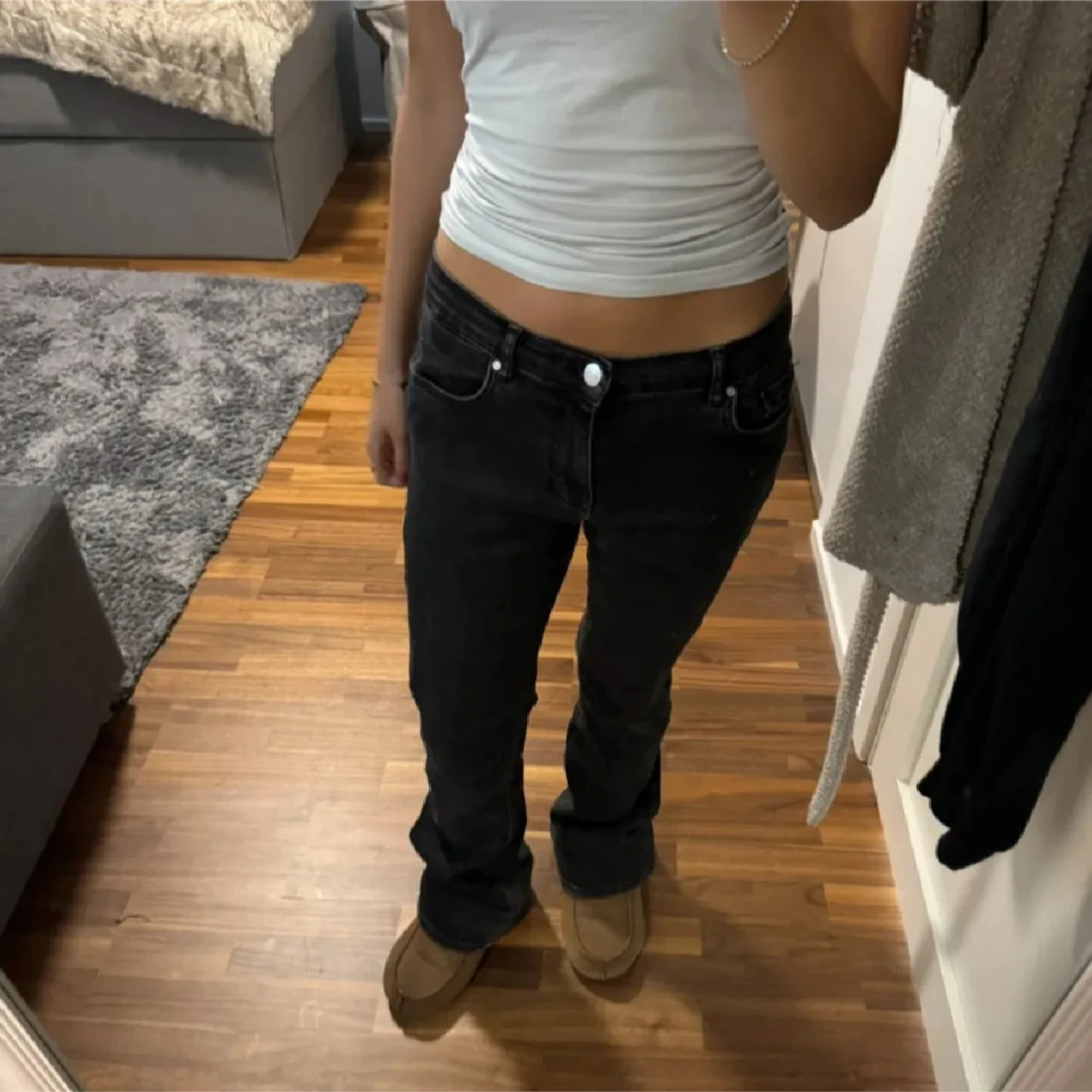 Svarta jeansbyxor - 1