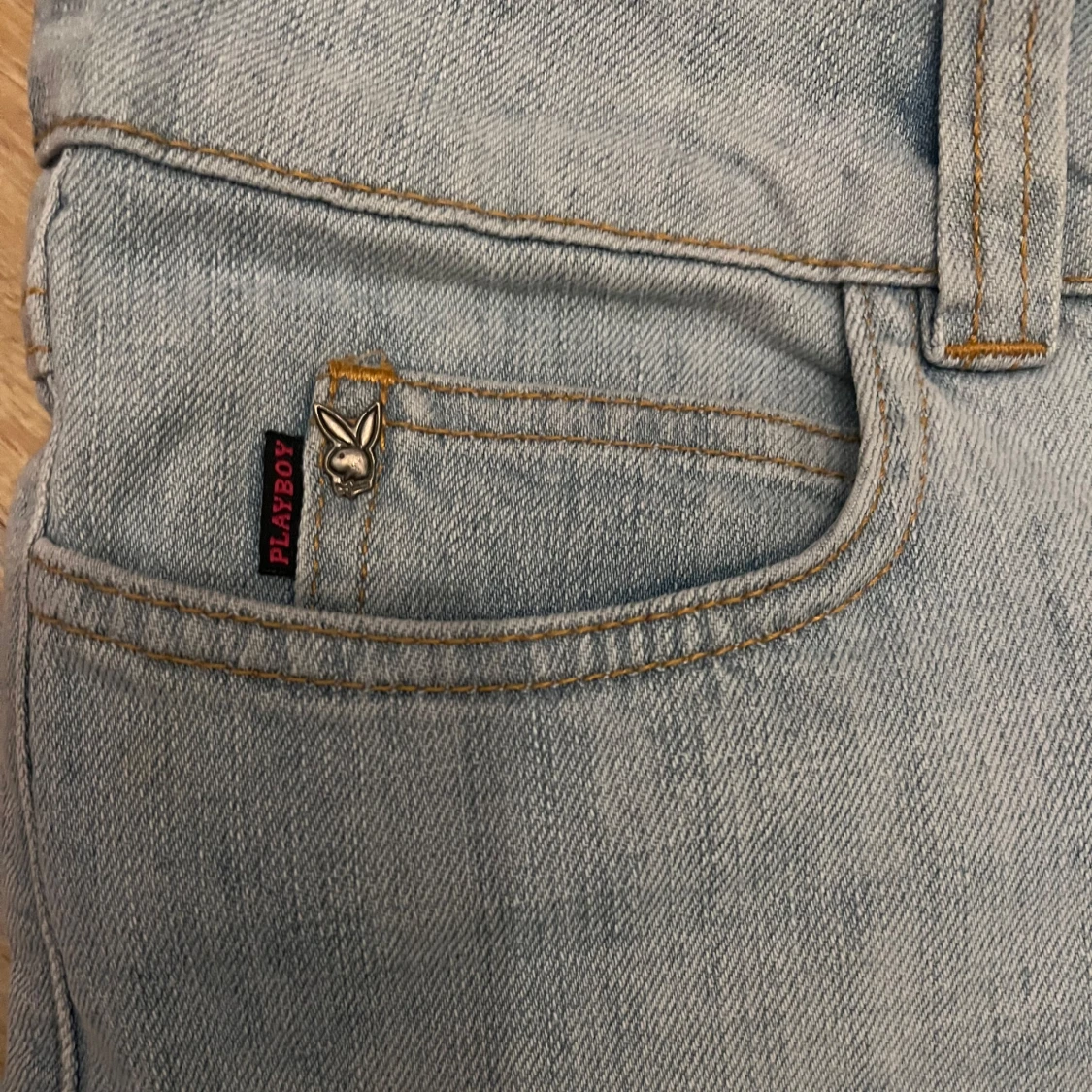 Ljusblå jeans playboy - 4