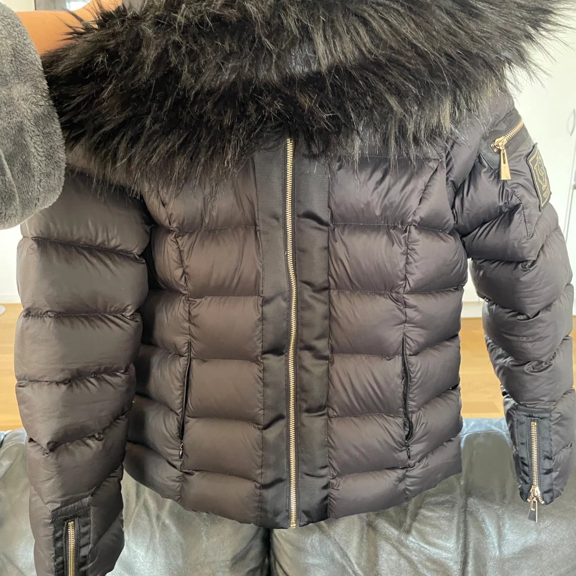 Svart chiara forthi  - 90