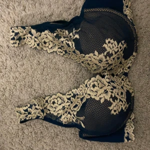 Intimissimi bh - Nästan aldrig använd. Jätte fin🥰