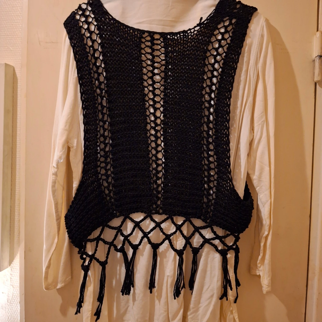 Virkad väst med skjorta strl M - 90