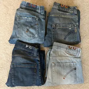 Hej säljer nu 4st dondup jeans. Säljer alla jeansen för 2750kr, Eller 999kr/st. Det är mellan storlek 30-32. Vid frågor eller fler bilder hör av er.