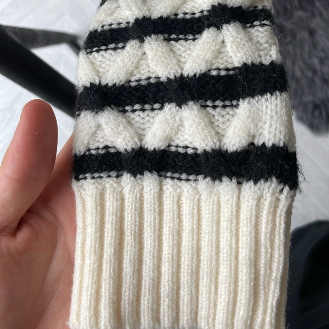 Stickad tröja  - 90