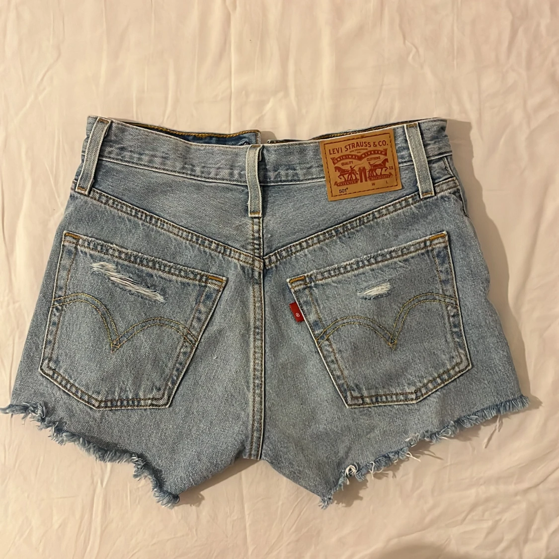 Levis shorts  - 90