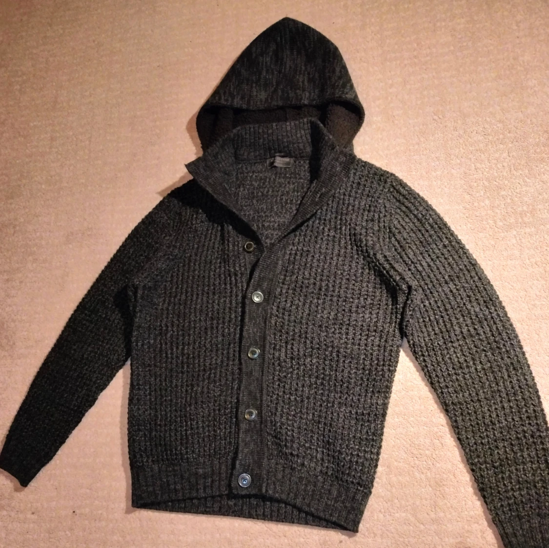 Stickad fodrad cardigan  - 1