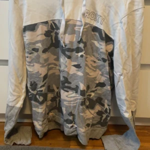 Storlek L men mer som en M - Passar till M