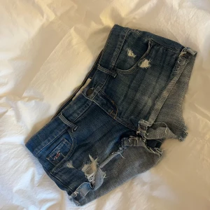 Jeans shorts - Jeans shorts från hollister, strl 34❤️pris kan diskuteras 