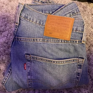 Levi’s 502 W31 L32 - Levi’s 502 W31 L32