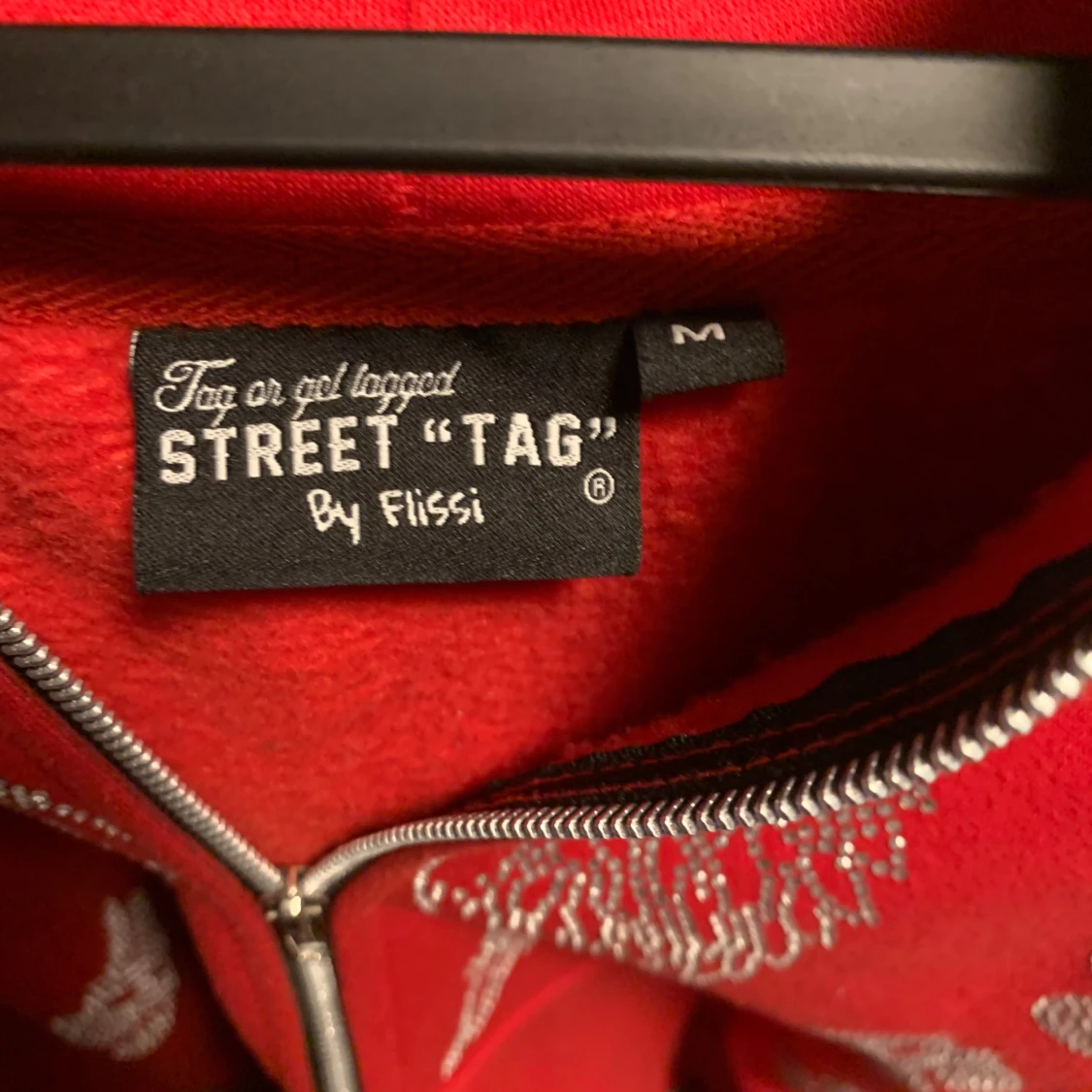 Streettag rhinestone ziptröja - 90