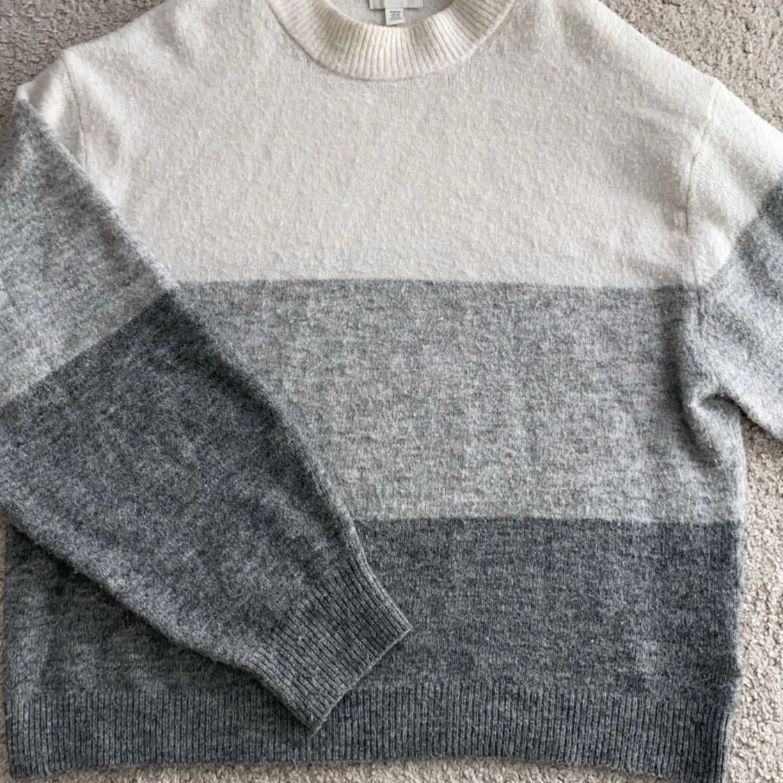 Stickad tröjaaa💓💓 - 90