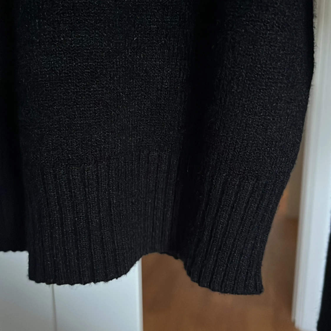 Svart stickad tröja från Hailys - 92