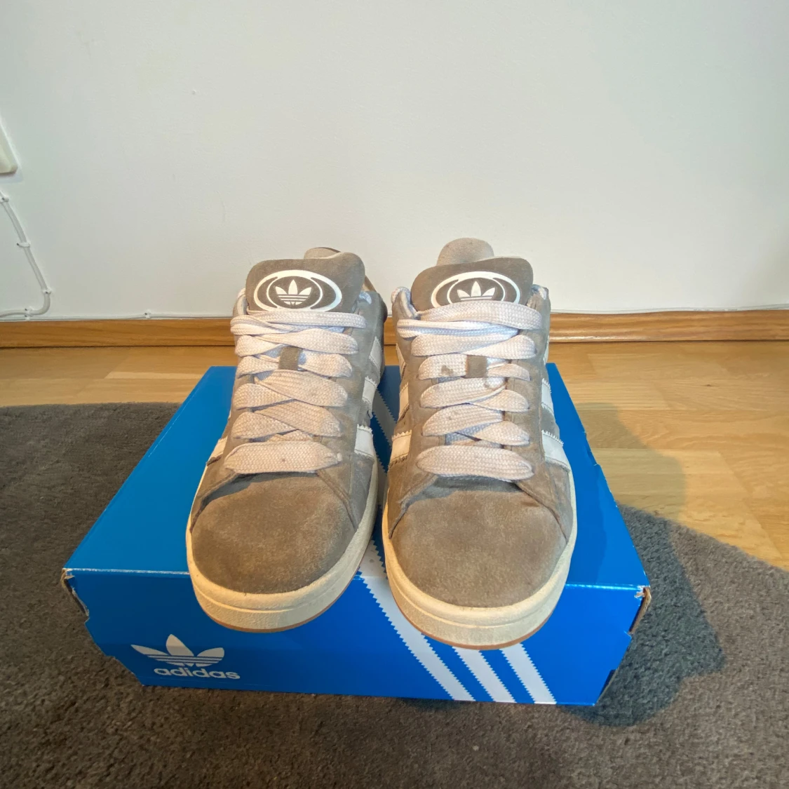 Adidas campus gråa - 91