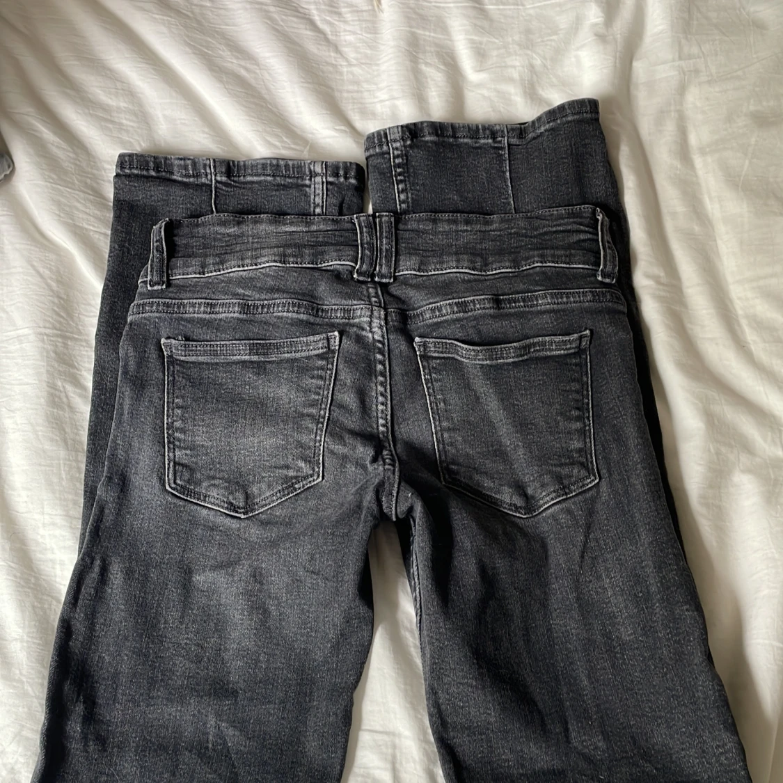 Lågmidjade och bootcut jeans 🥰 - 90