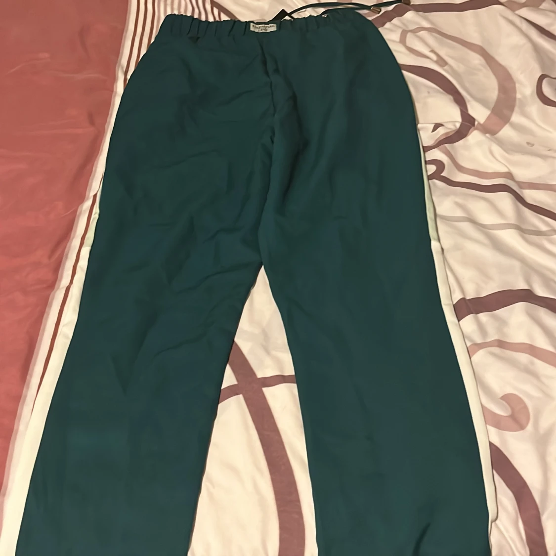 Gröna byxor från Amisu - 2