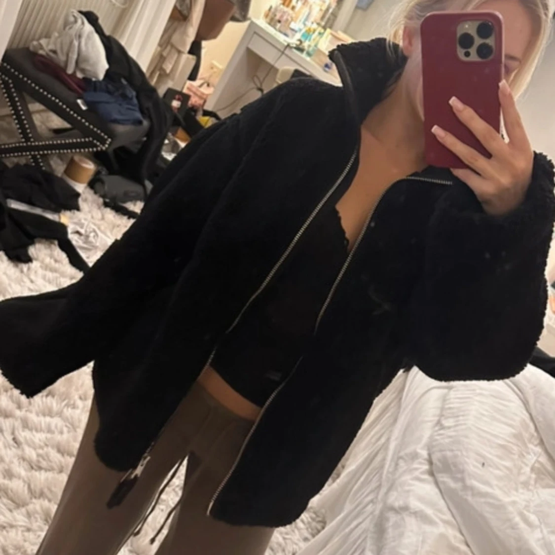 Svart teddyjacka från H&M - 2