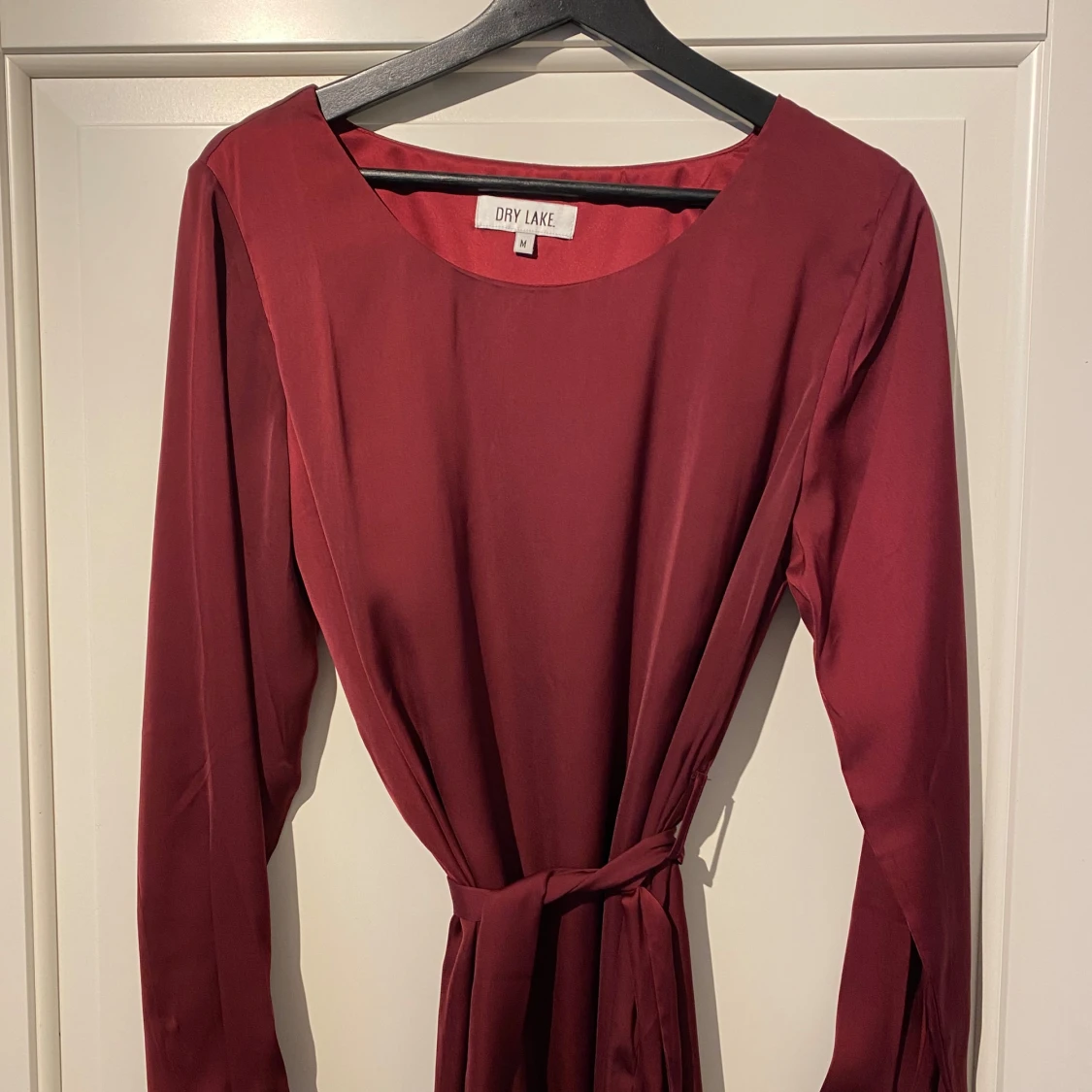 Vinröd klänning från Day Like - 1