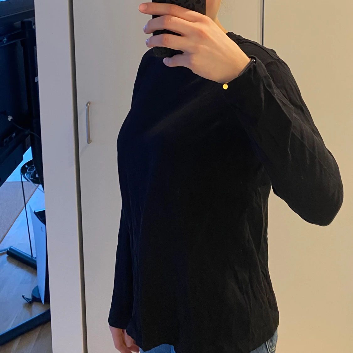 Svart långärmad tröja - 1