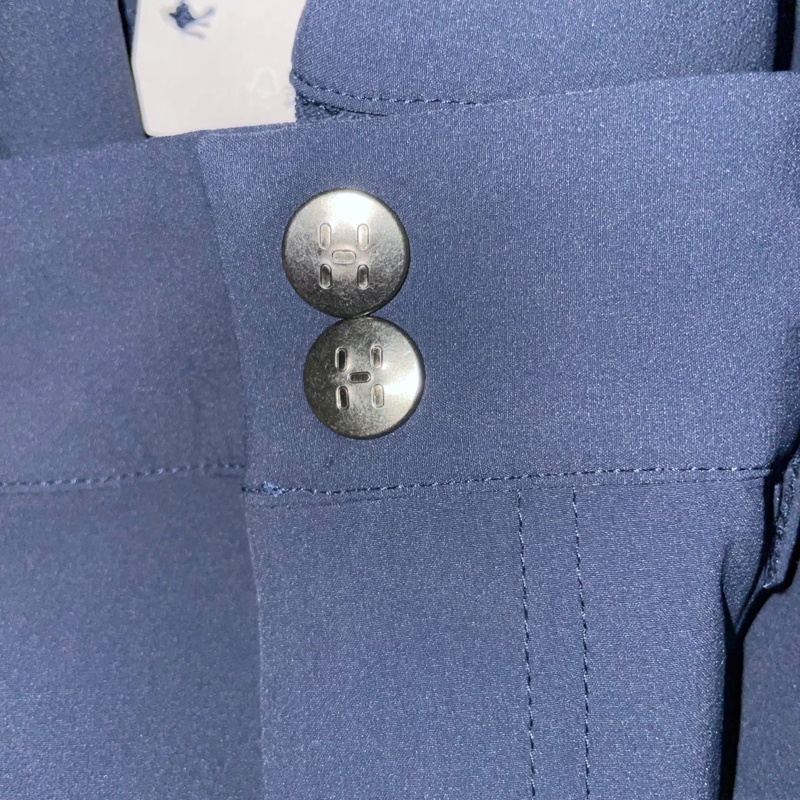 Mörkblå byxor från Haglöfs - 4