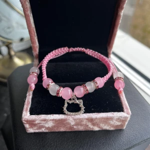 HelloKitty armband - ✧༺♥༻✧