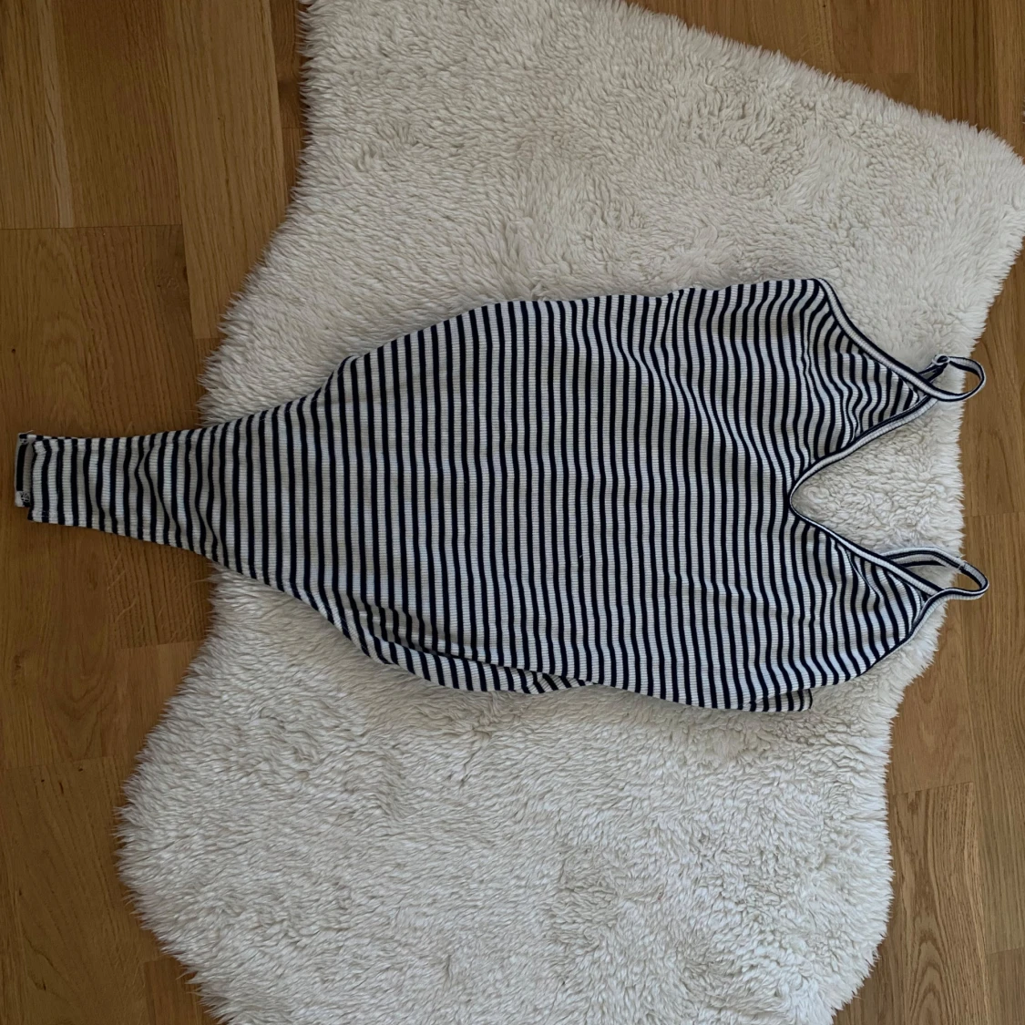 Randig linnebody - 1