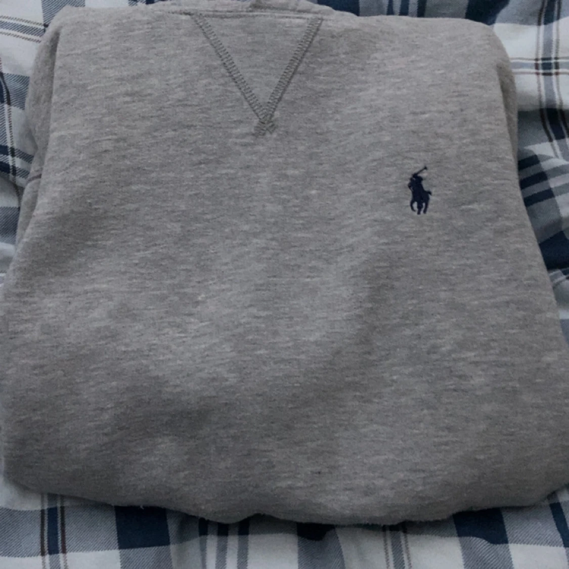 Grå hoodie från Polo Ralph Lauren - 2