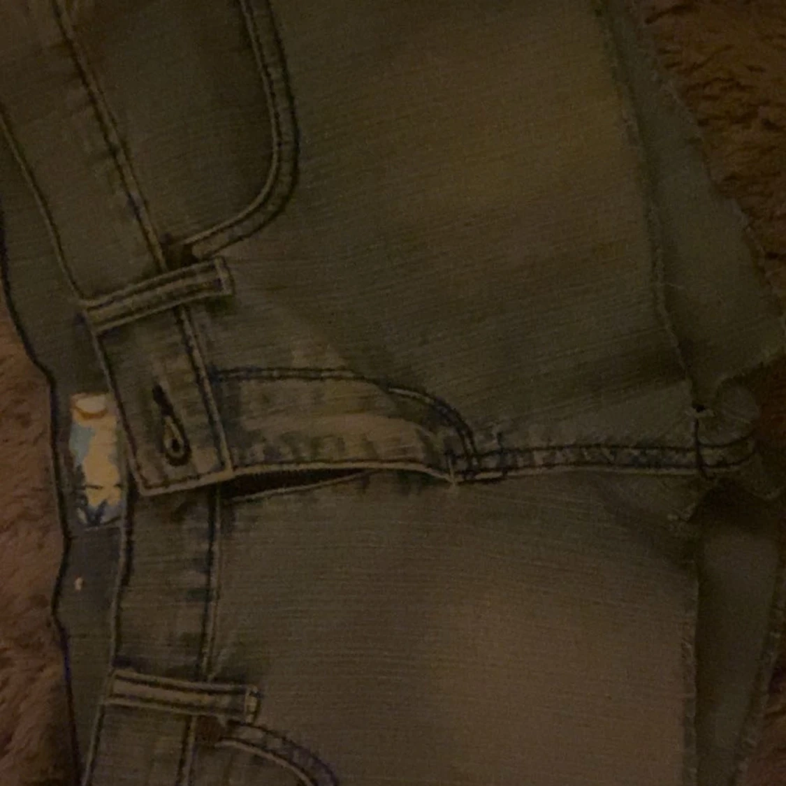 Lowrise jeans shorts från Cypern - 1