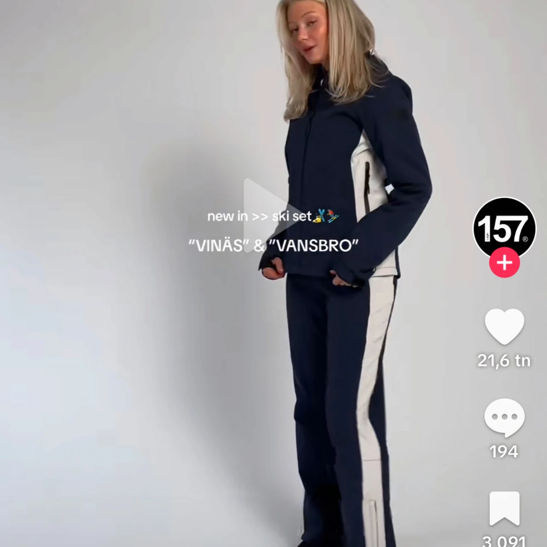 Mörkblå skidkläder ifrån lager157 - 1