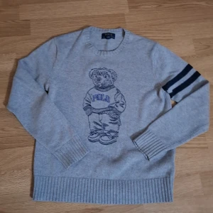 Long tröja - 14 till 16 merke polo l/g den är bra och ny