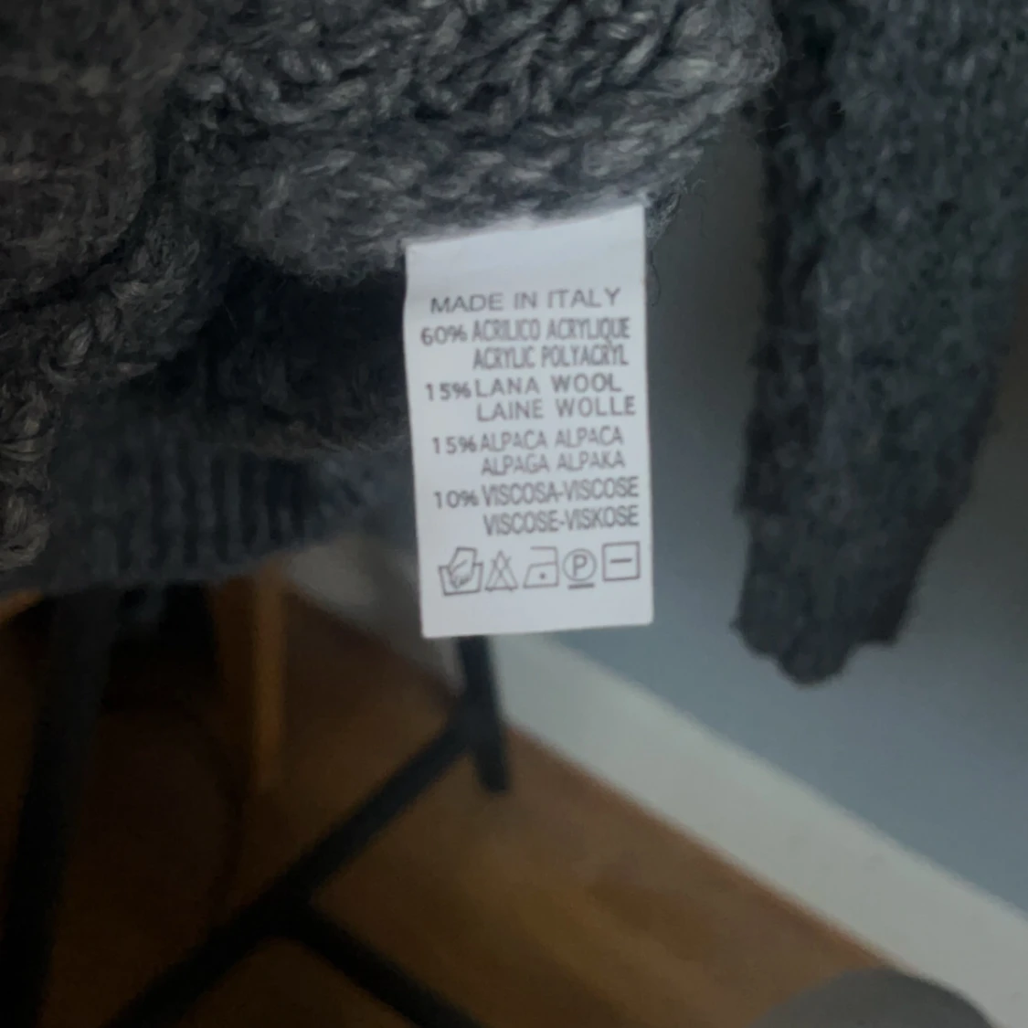 Grå kofta från Quintessence - 3
