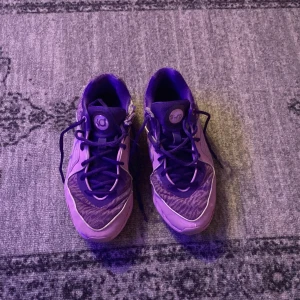 Kd16 bad - Säljer ett par kd16 bad i relativt bra skick. Har ingen användning för dem längre.