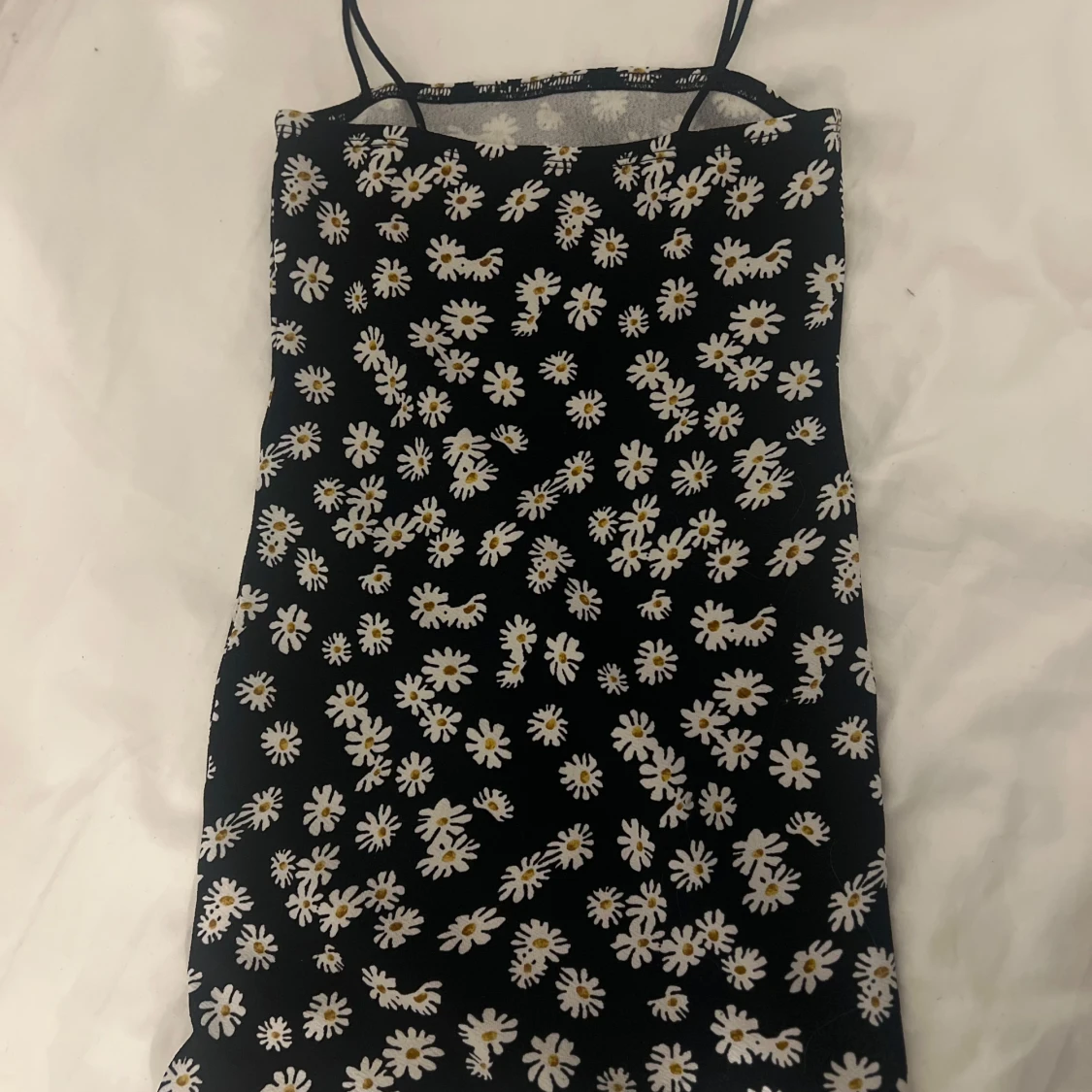 Svart blommig klänning från Shein