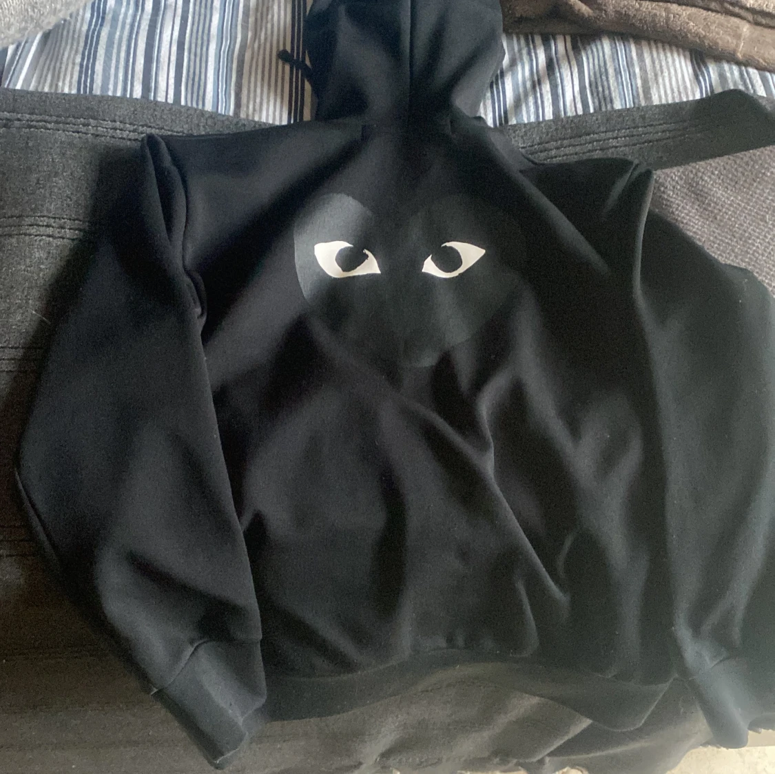 Svart hoodie från Comme des Garçons - 2