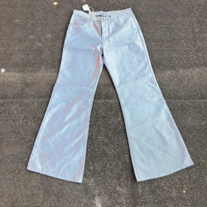 Vintage Bootcut Jeans - 80 tals Bootcut Jeans  Bra condition med tags 