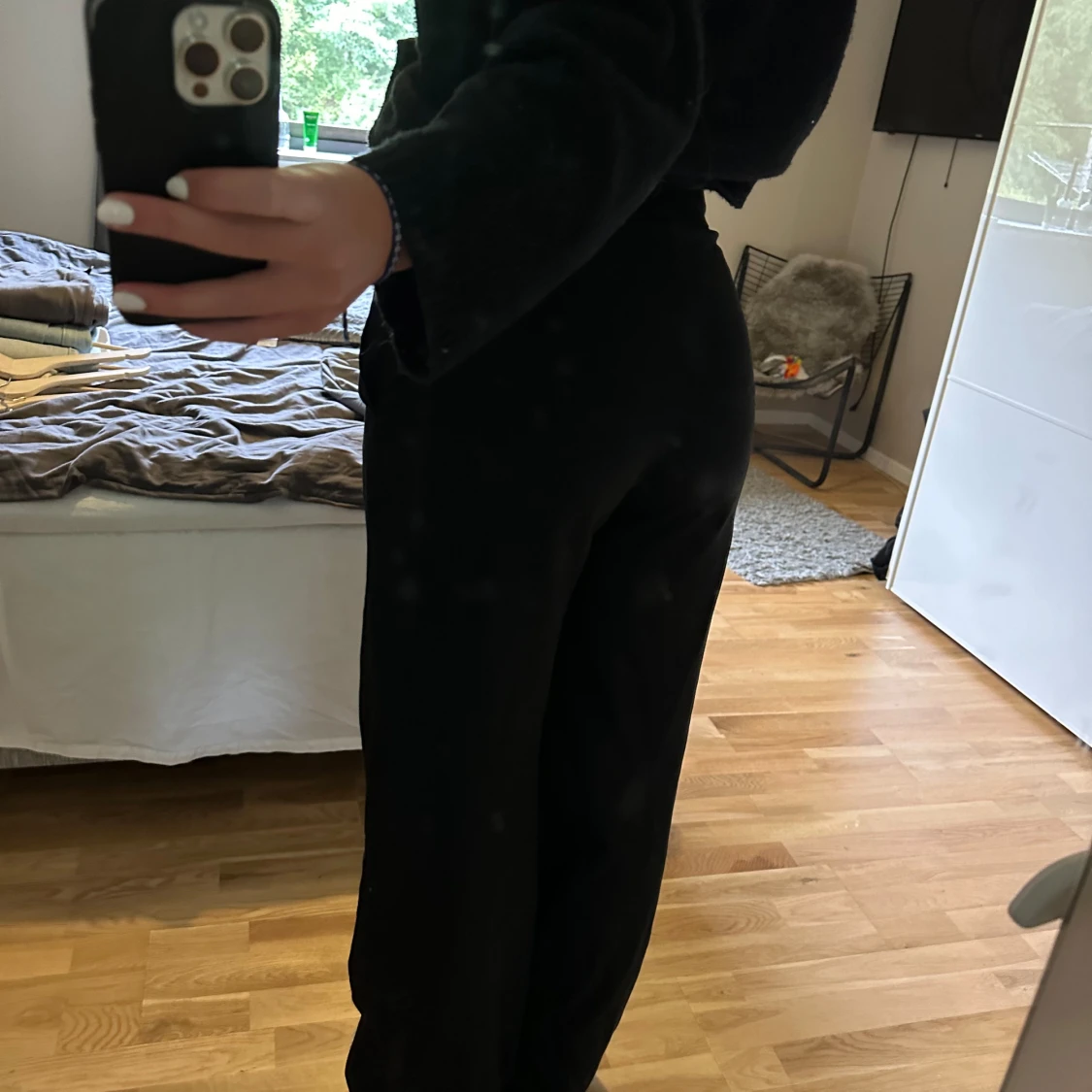 Svarta kostymbyxor  - 91