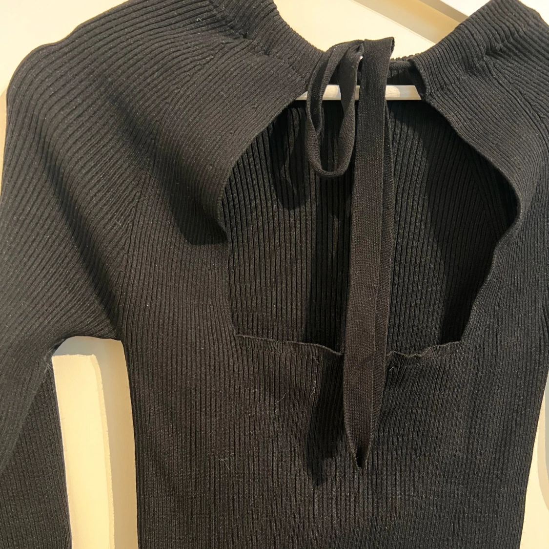 Topp med öppen rygg - 90