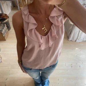 Blus - SUPERSNYGG topp❣️❣️