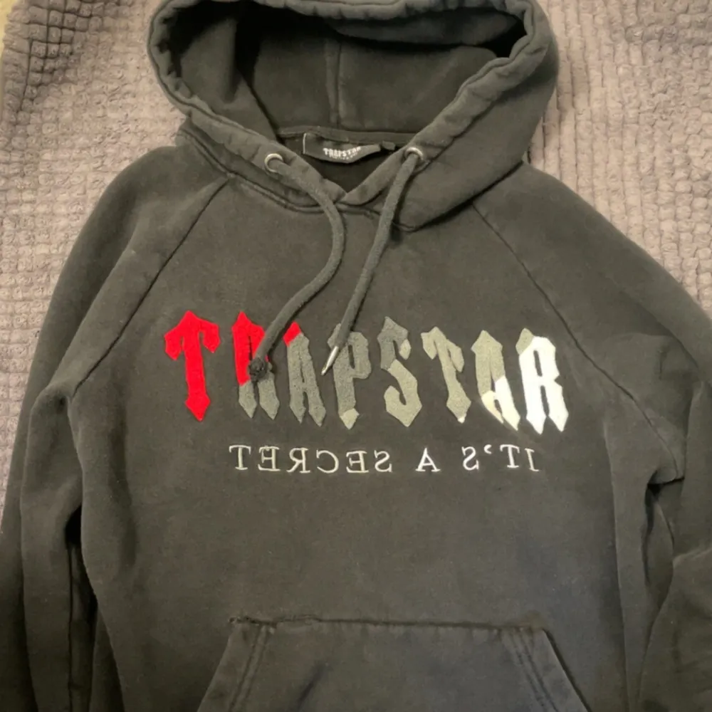 Om du har xs så passr också . Hoodies.