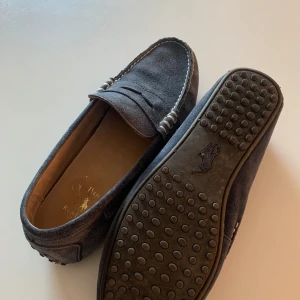 Ralhp lauren loafers  - Säljer nu dessa loafers från ralhp lauren, skick 8,5/10 andvända runt 5/6 gånger. Box tillkommer ej. 