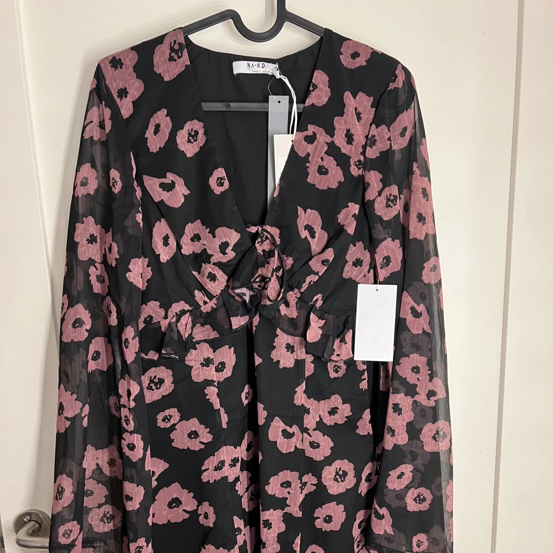 Blommig klänning  - 90