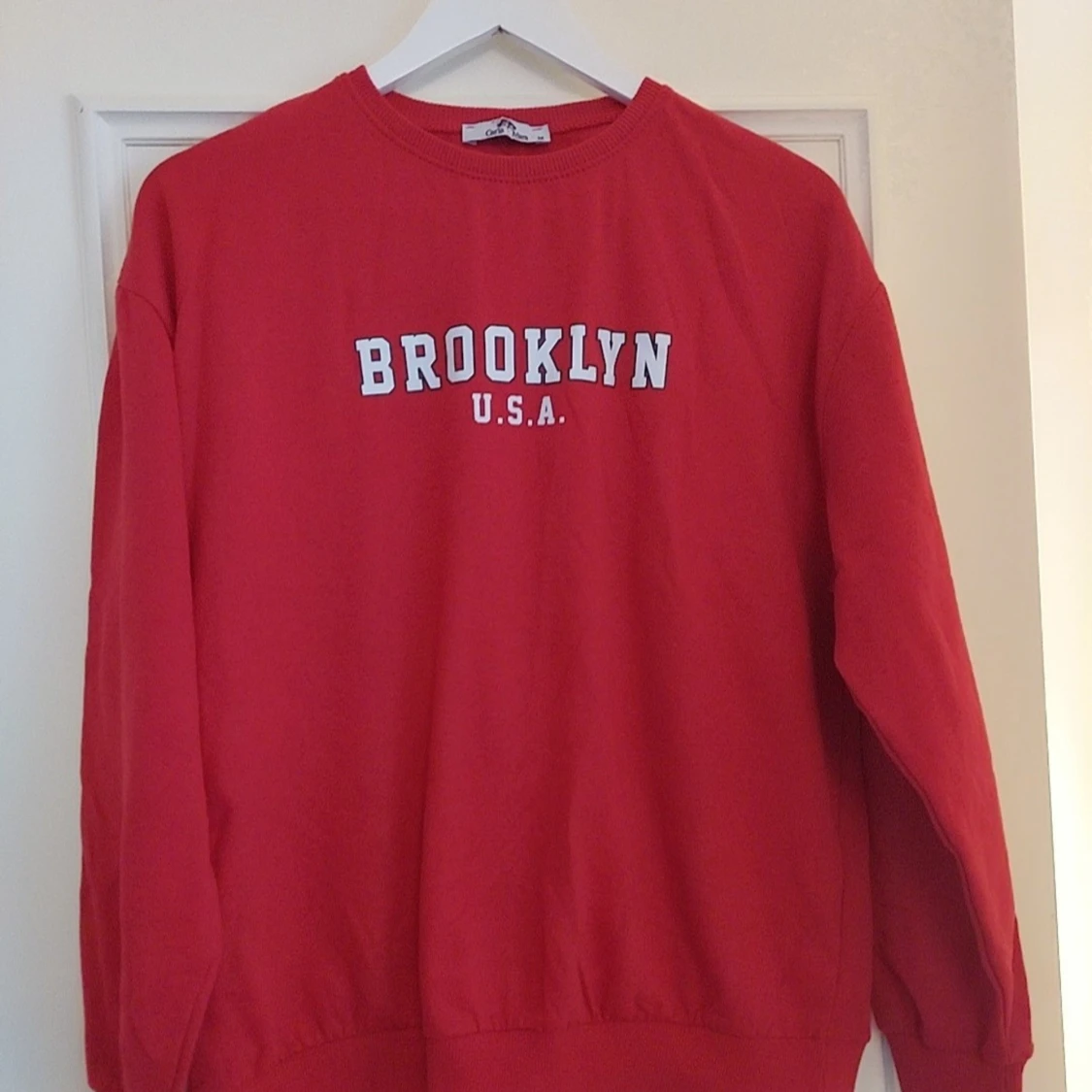 Röd sweatshirt med Brooklyn-tryck - 90