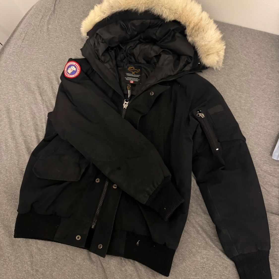 Svart dunjacka från Canada Goose