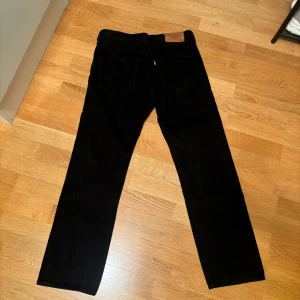 Levis 501 - I perfekt skick, aldrig använda utan bara testade.  W32  L30