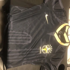 Brasilien tröja - Storlek m