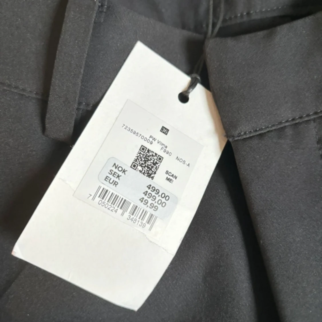 Svarta kostymbyxor - 90