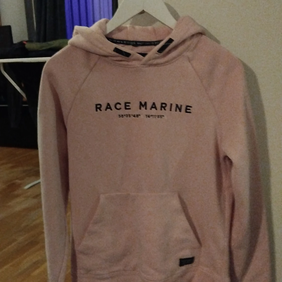 Rosa hoodie från Race Marine - 91